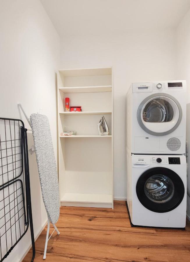 Hygge Home - Mit Garten Und Stellplatz Fuer Feriengaeste-, Monteure / Netflix / 10 Min. Zur Sinsheim Therme Und Zur Autobahn Exteriör bild